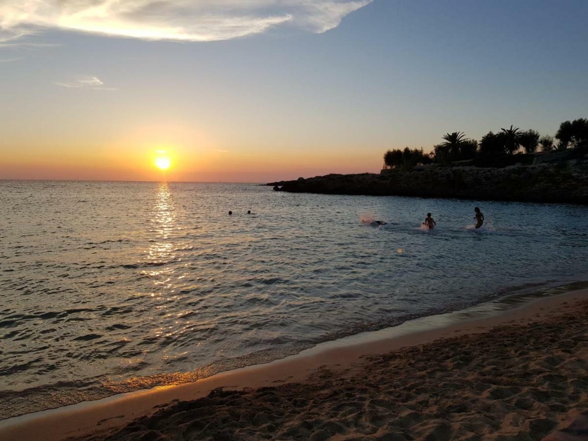 Apulia Beach Leporano Exterior photo